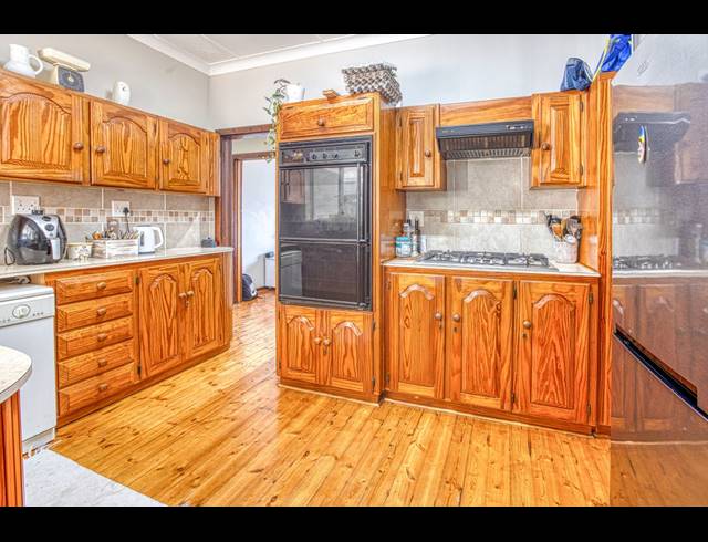 3 BEDROOM HOUSE FOR SALE IN SUNNYRIDGE
